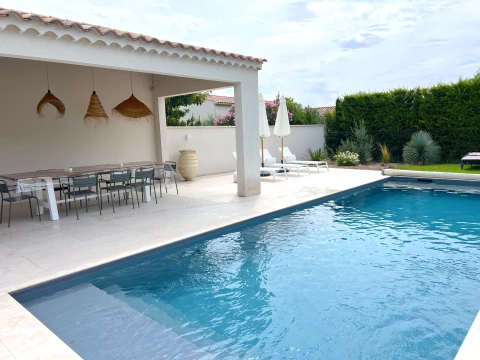 Holiday home in Provence for 8 people - Villa de Baumes