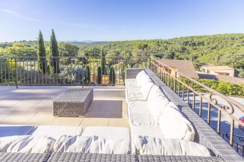 Villa des Merveilles, Vakantiehuis, Provence, people: 12