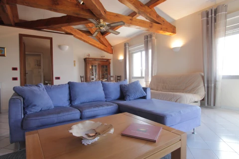 Villa des Oliviers, Vakantiehuis, Provence, people: 4