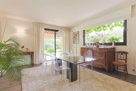 Villa des Prés, Vakantiehuis, Provence, people: 8