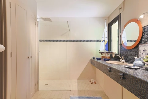 Villa des Prés, Vakantiehuis, Provence, people: 8