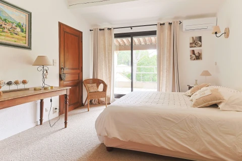 Villa des Prés, Vakantiehuis, Provence, people: 8