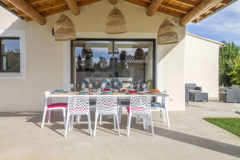 Villa du Relais, Vakantiehuis, Provence, people: 10