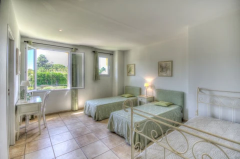 Villa Godindi, vakantiehuisVilla, Provence, people: 12