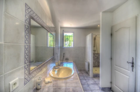 Villa Godindi, vakantiehuisVilla, Provence, people: 12