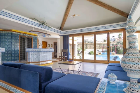 Villa Joseph, Vakantiehuis, Côte d'azur, people: 8