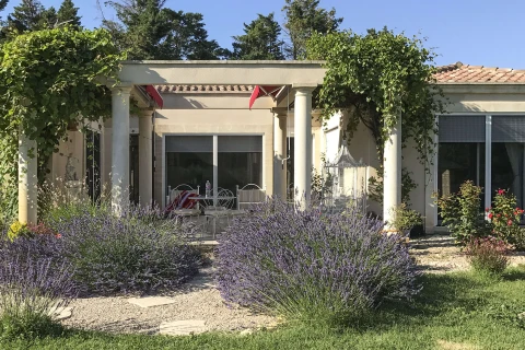 Villa Katia, Vakantiehuis, Provence, people: 6