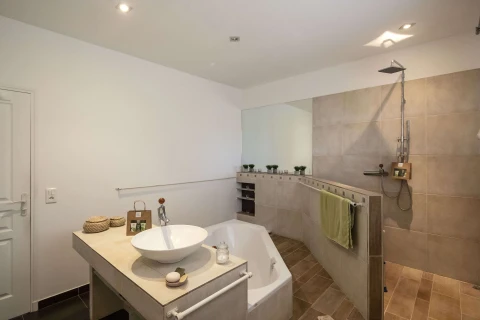 Villa Katia, Vakantiehuis, Provence, people: 6