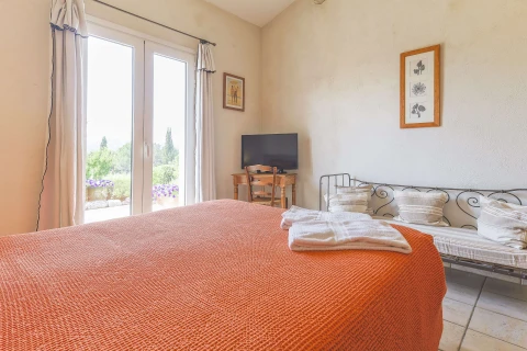 Villa les Alpilles, Vakantiehuis, Provence, people: 6