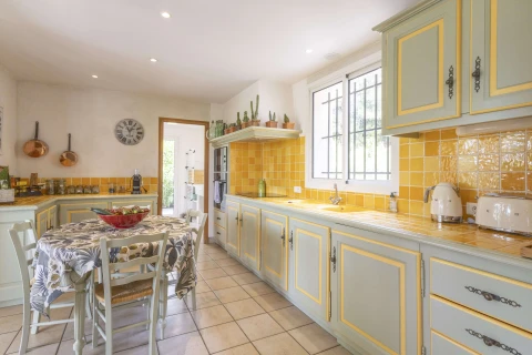 Villa les Alpilles, Vakantiehuis, Provence, people: 6