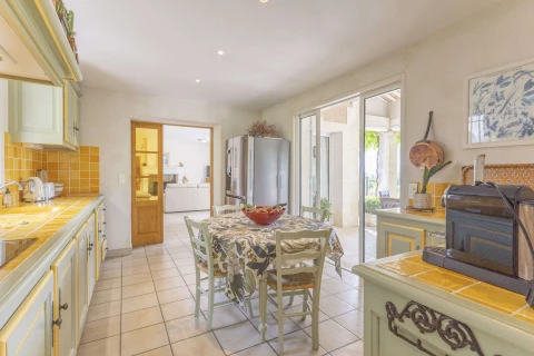 Villa les Alpilles, Vakantiehuis, Provence, people: 6