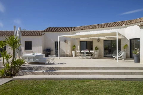 Villa Marie en Provence, Vakantiehuis, Provence, people: 8