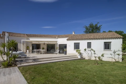 Villa Marie en Provence, Vakantiehuis, Provence, people: 8