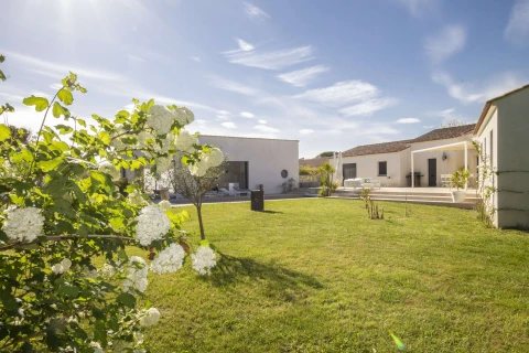 Villa Marie en Provence, Vakantiehuis, Provence, people: 8