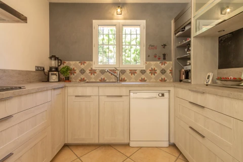 Villa Mirabeau, Vakantiehuis, Provence, people: 6