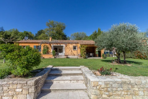 Villa Mirabeau, Vakantiehuis, Provence, people: 6