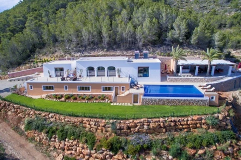 Villa Morna, vakantiehuisVilla, Ibiza, people: 10