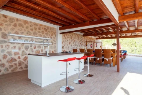 Villa Morna, vakantiehuisVilla, Ibiza, people: 10