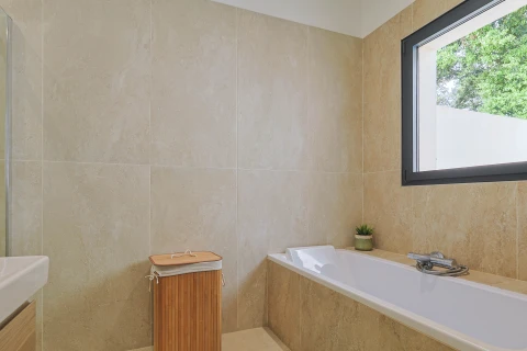 Villa Nova, Vakantiehuis, Languedoc-Roussillon, people: 6