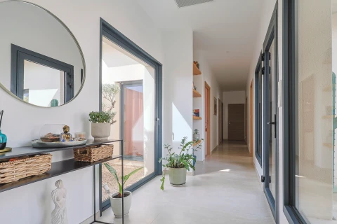 Villa Nova, Vakantiehuis, Languedoc-Roussillon, people: 6