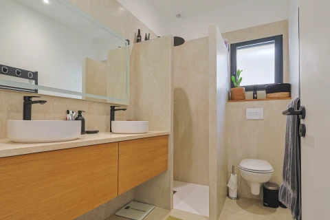 Villa Nova, Vakantiehuis, Languedoc-Roussillon, people: 6