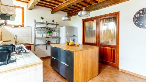 Villa Olivia, vakantiehuisVilla, Le Marche, people: 10