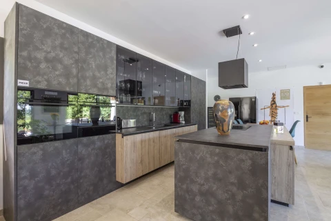 Villa Orsan, Vakantiehuis, Provence, people: 8