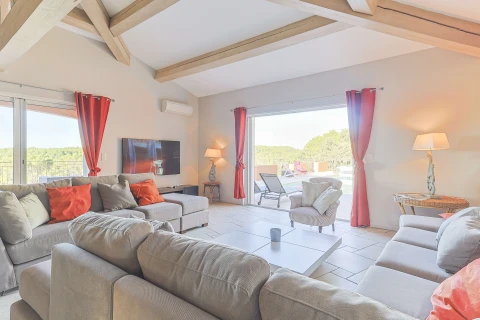 Villa Petite Merveille, Vakantiehuis, Provence, people: 8