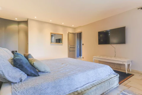 Villa Petite Merveille, Vakantiehuis, Provence, people: 8