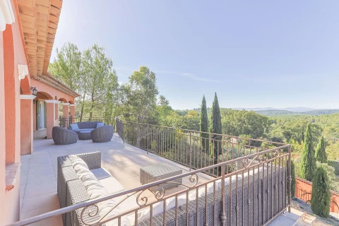 Villa Petite Merveille, Vakantiehuis, Provence, people: 8