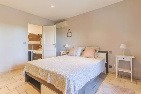 Villa Petite Merveille, Vakantiehuis, Provence, people: 8