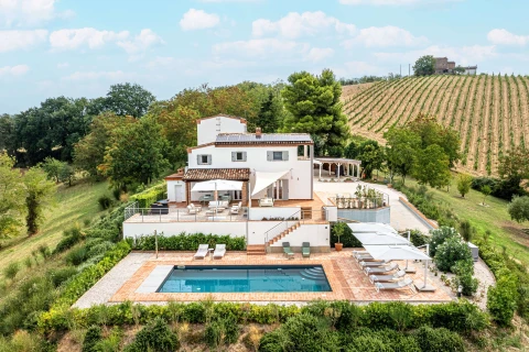 Villa Rinaldo, Vakantiehuis, Le Marche, people: 8
