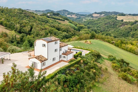 Villa Rinaldo, Vakantiehuis, Le Marche, people: 8