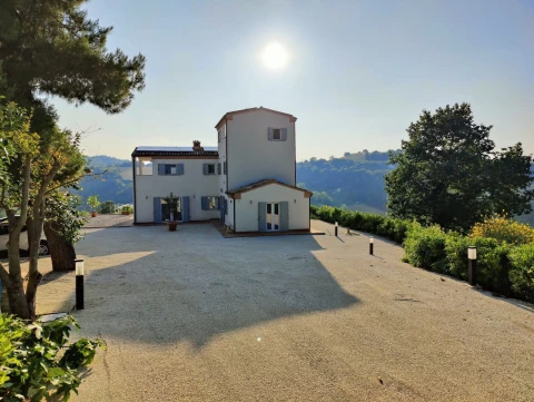 Villa Rinaldo, Vakantiehuis, Le Marche, people: 8