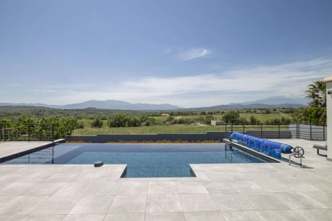 Villa Saint Luc, Vakantiehuis, Languedoc-Roussillon, people: 8