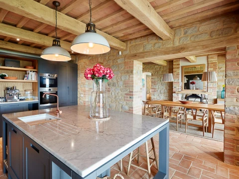 Villa Santo, vakantiehuisVilla, Le Marche, people: 8