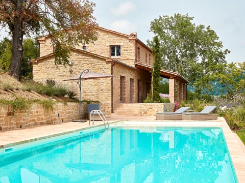 Villa Santo, vakantiehuisVilla, Le Marche, people: 8