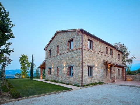 Villa Santo, vakantiehuisVilla, Le Marche, people: 8