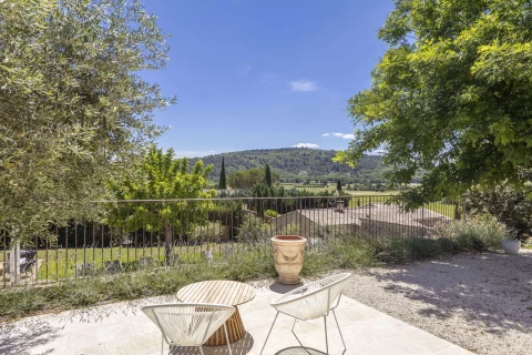 Villa Vue Luberon, Vakantiehuis, Provence, people: 10