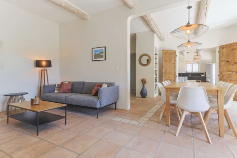 Villa Vue Luberon, Vakantiehuis, Provence, people: 10