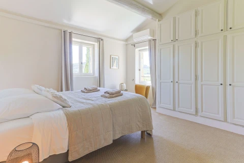 Villa Vue Luberon, Vakantiehuis, Provence, people: 10