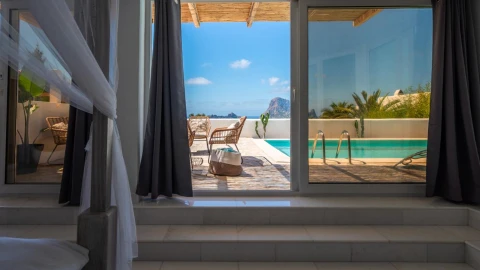 White Bleu, Vakantiehuis, Ibiza, people: 8