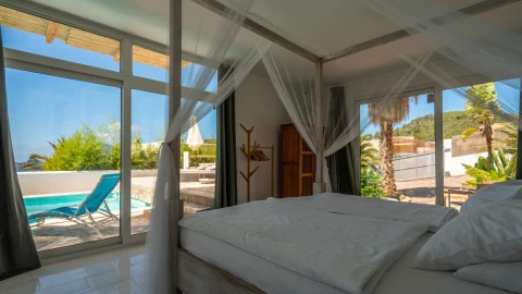 White Bleu, Vakantiehuis, Ibiza, people: 8