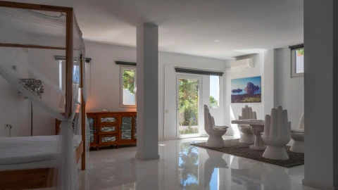 White Bleu, Vakantiehuis, Ibiza, people: 8