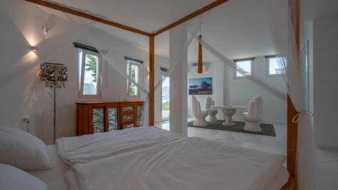 White Bleu, Vakantiehuis, Ibiza, people: 8